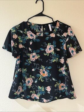 Xhilaration Black Floral Short-Sleeve Blouse with Pink and Green Accents